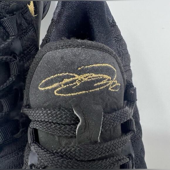 NIKE-Lebron 16 I’m King Black & Gold Kids Sneakers - Picture 3 of 8